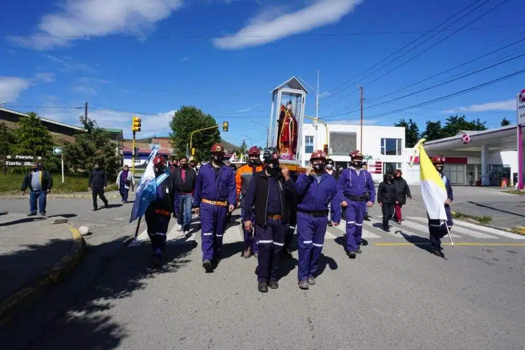 horarios de misas en Capilla Escuadrón 43 en Río Turbio