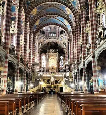 Capilla María Auxiliadora 1 horarios de misas en Capilla María Auxiliadora en Gregorio de Laferrere