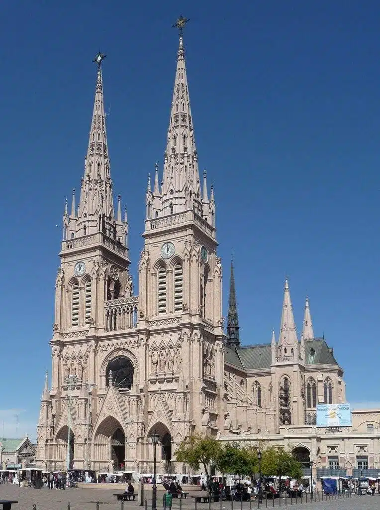 horarios de misas en Capilla Nuestra Señora de Luján en José C. Paz