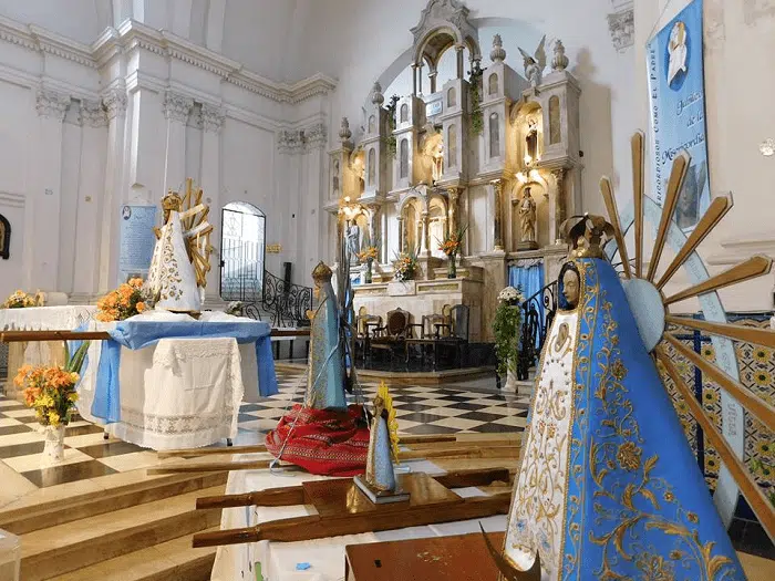 horarios de misas en Capilla Nuestra Señora de Luján en José León Suárez