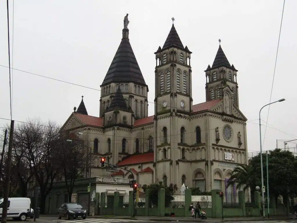 horarios de misas en Capilla Nuestra Señora de la Medalla Milagrosa en Wilde
