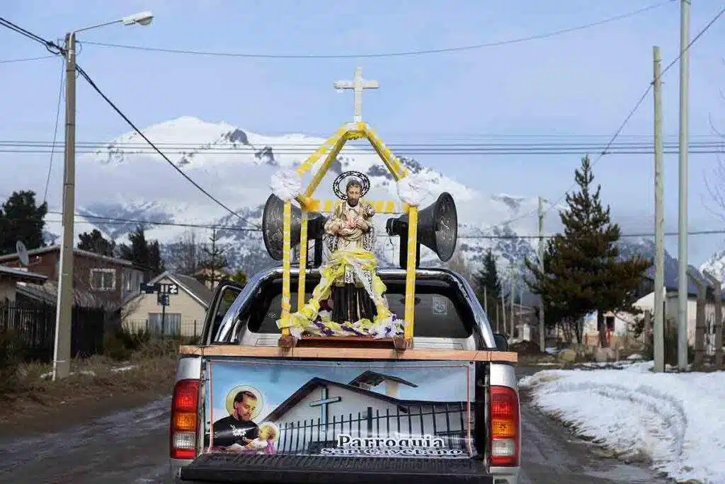 horarios de misas en Capilla San Cayetano en Bariloche