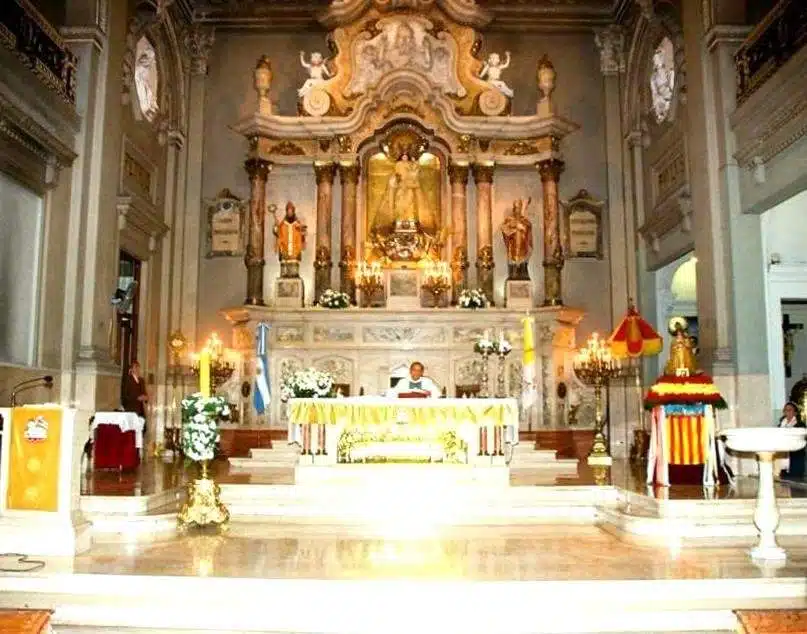 horarios de misas en Capilla San Nicolas de Bari en Santa Fe