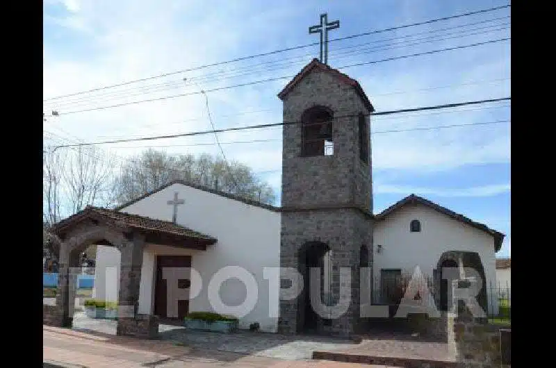 horarios de misas en Capilla Santa Isabel de Hungría en Olavarría