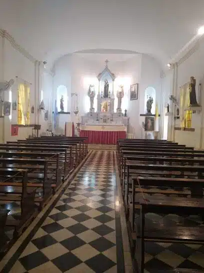 horarios de misas en Capilla Santa Teresita en Caseros