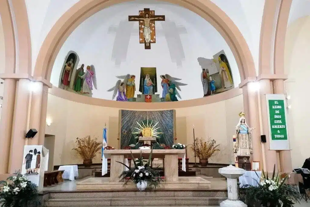 horarios de misas en Capilla Santa Teresita en General Pico