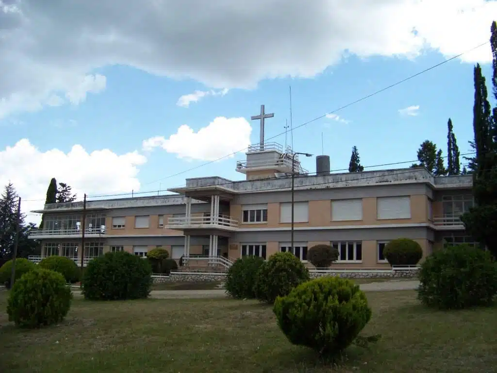 horarios de misas en Iglesia Casa Retiro Betania en La Falda