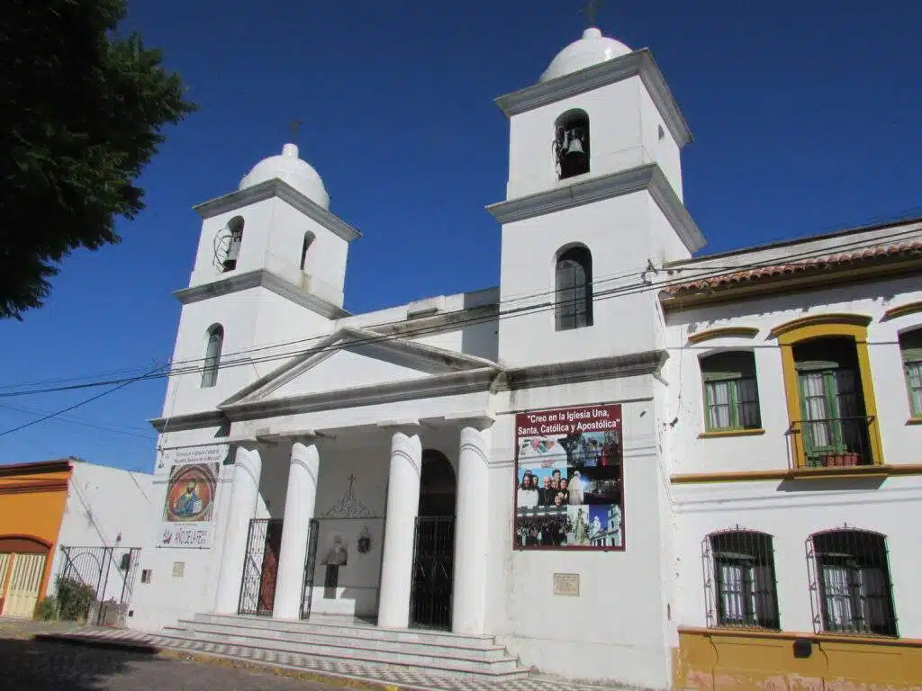 horarios de misas en Iglesia Catedral Nuestra Señora de la Merced en Chascomús
