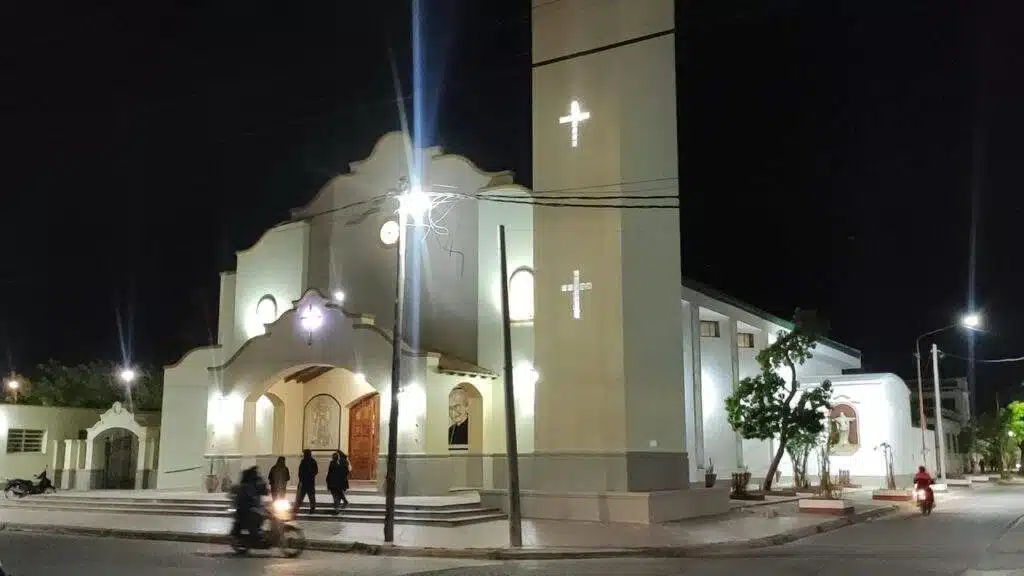 horarios de misas en Iglesia Catedral Nuestra Señora del Valle en Añatuya