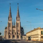 Horarios de misas en General Alvarado 2 horarios de misas en Iglesia Nuestra Señora de Luján Peregrina en General Alvarado