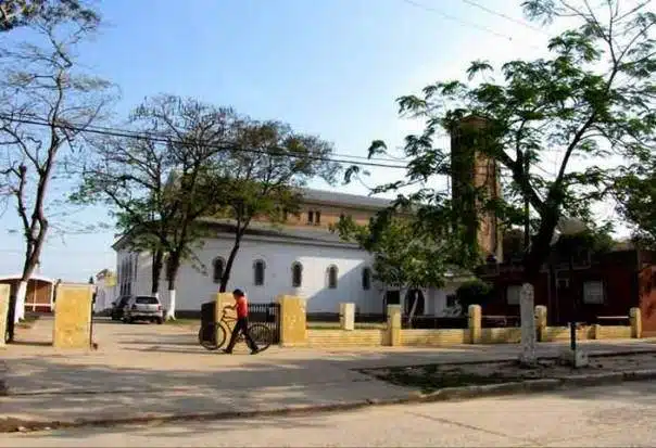 Iglesia Nuestra Señora de los Angeles 1 horarios de misas en Iglesia Nuestra Señora de los Angeles en Clorinda