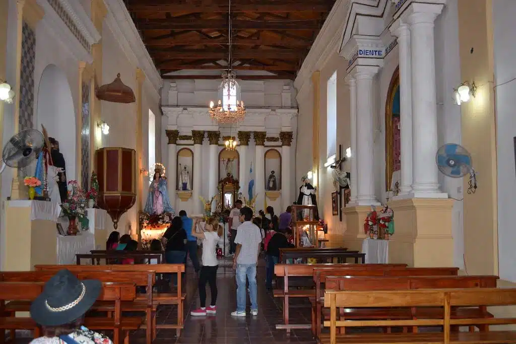 horarios de misas en Iglesia Nuestra Señora del Rosario en Tama