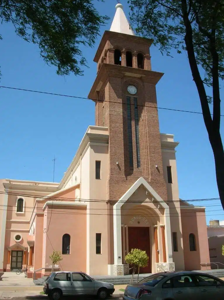 horarios de misas en Iglesia San Bartolomé en Morteros