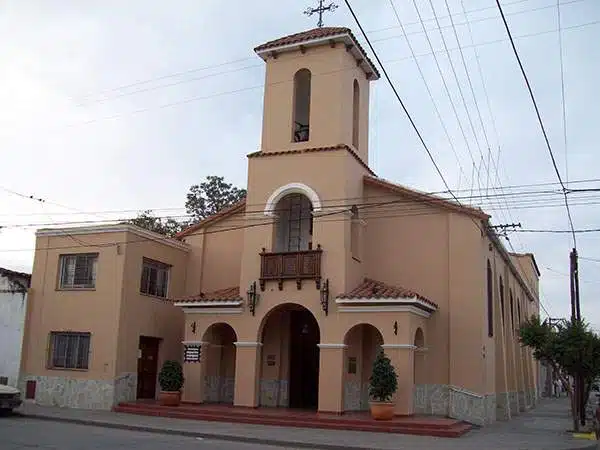 horarios de misas en Iglesia Vicaría Inmaculado Corazón de María de Fátima en Salta