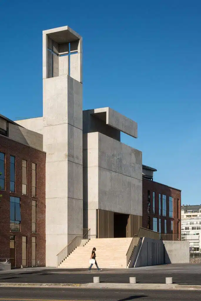 horarios de misas en Iglesia del Corazón de Jesús (Iglesia Mayor UCA) en Puerto Madero