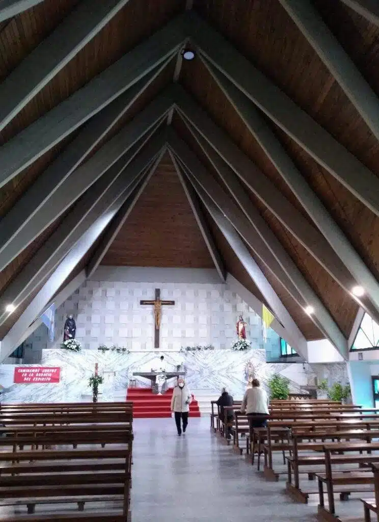 horarios de misas en Parroquia Cristo Rey en La Plata