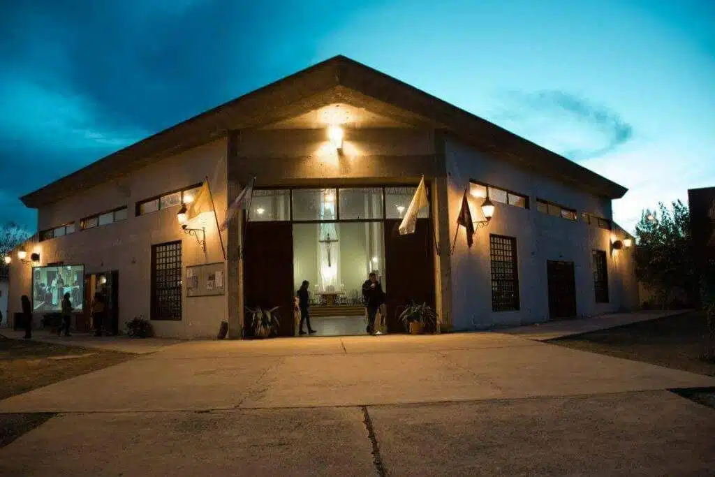 Parroquia La Encarnación del Verbo 1 horarios de misas en Parroquia La Encarnación del Verbo en Salta