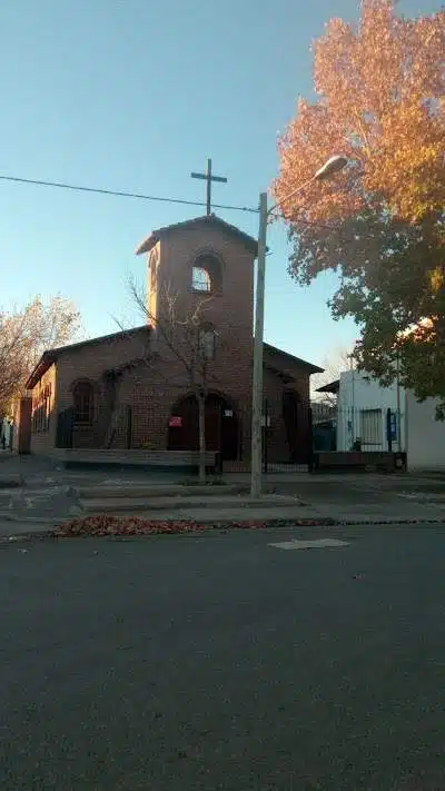 Parroquia María Madre de la Iglesia 1 horarios de misas en Parroquia María Madre de la Iglesia en Neuquén