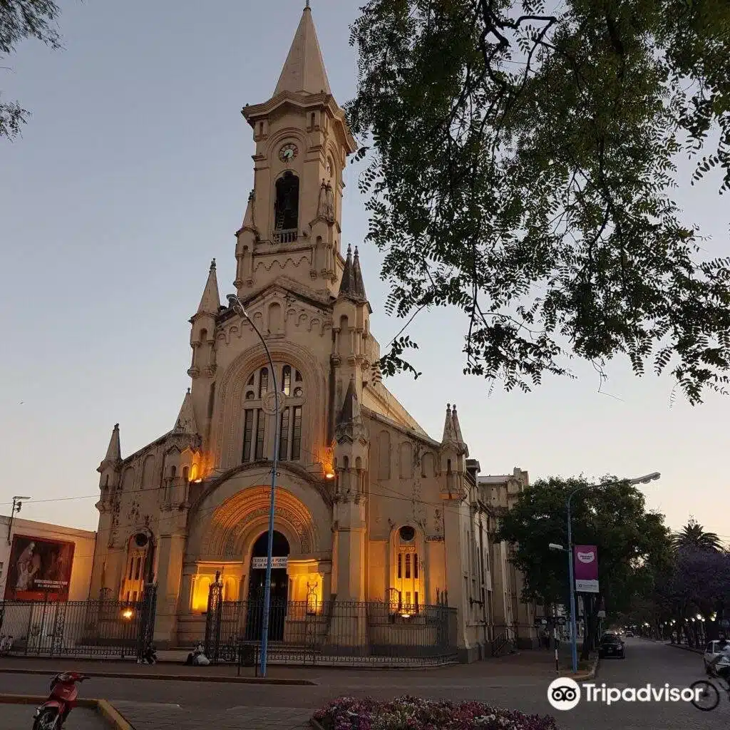 horarios de misas en Parroquia Nuestra Señora de Guadalupe en Rafaela