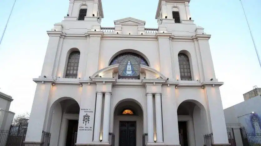 horarios de misas en Parroquia Nuestra Señora de Luján de Cuyo en Luján