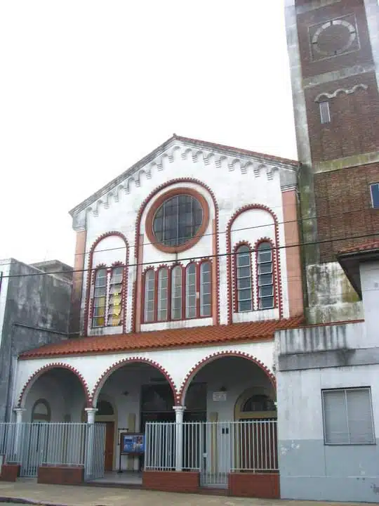 Parroquia San Felipe Neri 1 horarios de misas en Parroquia San Felipe Neri en Mataderos