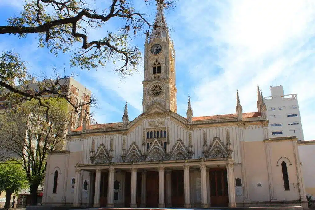 Parroquia San Ponciano 1 horarios de misas en Parroquia San Ponciano en La Plata