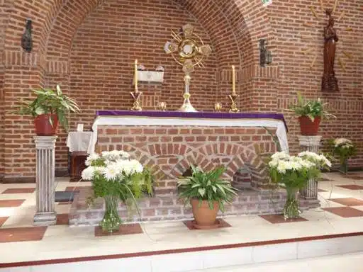 horarios de misas en Parroquia del Santísimo Sacramento en Avellaneda